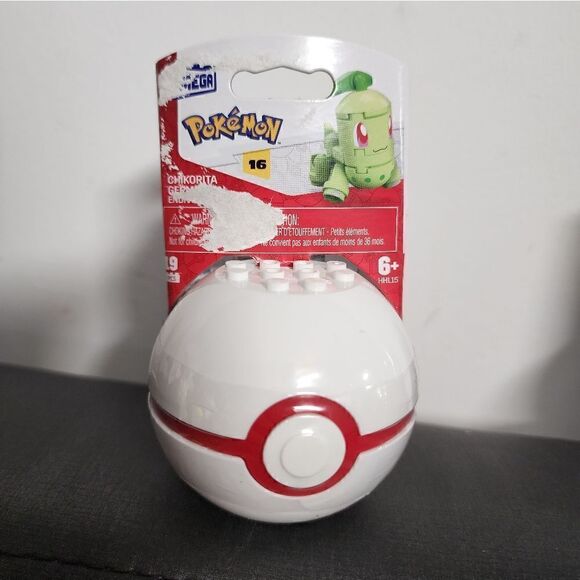 Lot of three Mega Pokémon Bricks and Pieces and Poke Ball - Picture 4 of 5